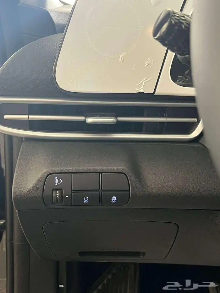 هيونداي النترا موديل 2025 كمفورت 1.5 أسود داخل بيج 6