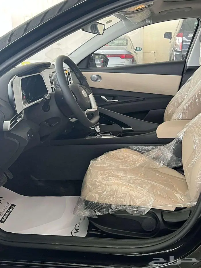 هيونداي النترا موديل 2025 كمفورت 1.5 أسود داخل بيج 4