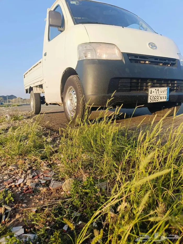 ديهاتسو صندوق 2015 الايجار شهري و اسبوعي 3