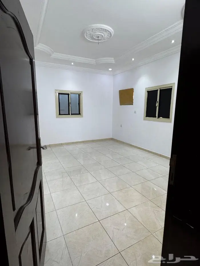 شقة للإيجار الصالحيه 4