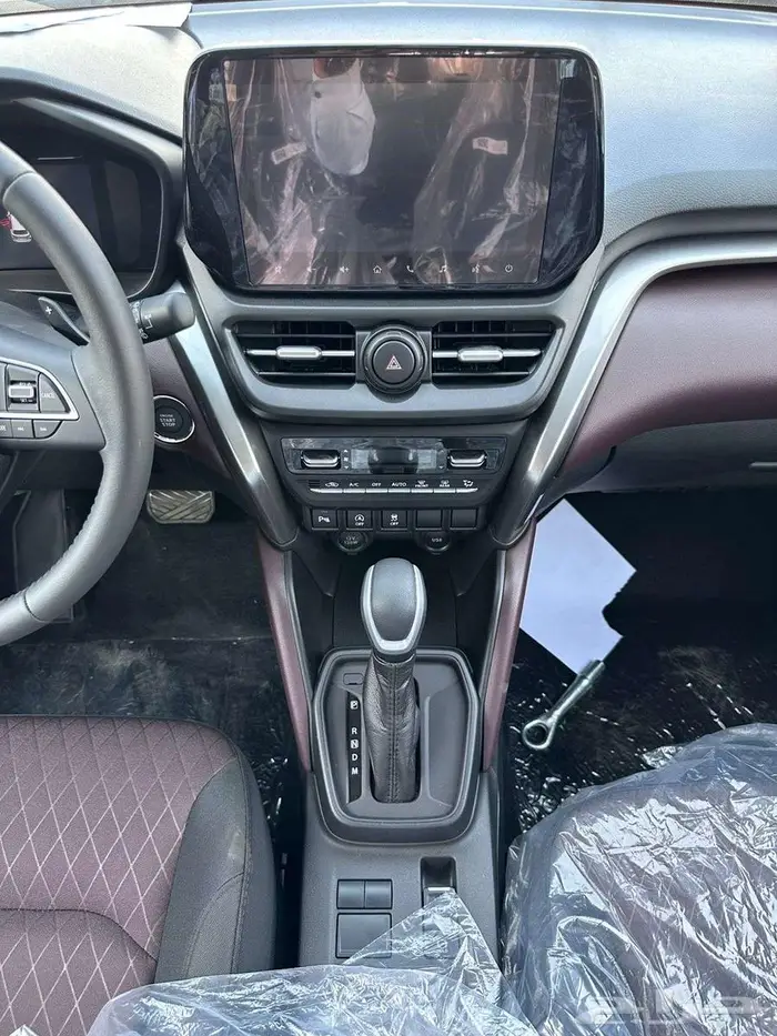 اوربان ستاندر أبيض بنزين 2026 اقل سعر كاش واقساط 3