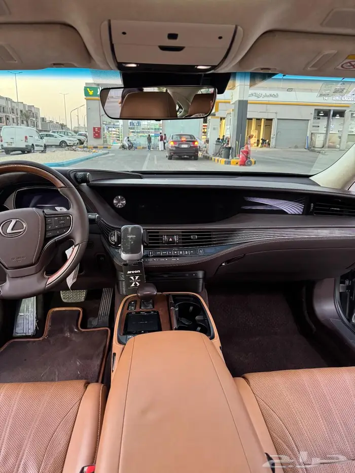 لكزس LS350 BB 2018 10