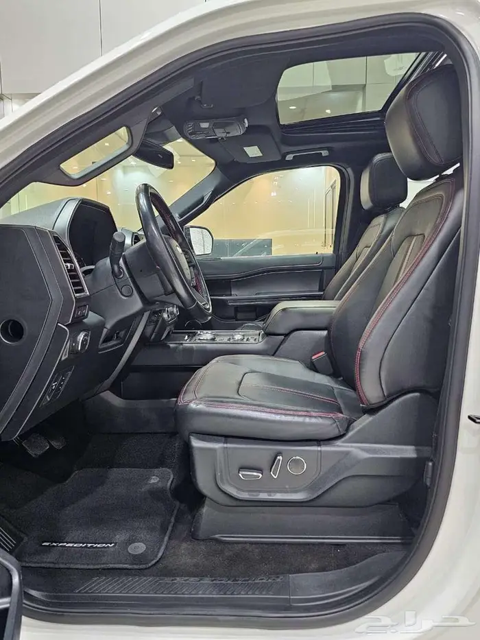 فورد اكسبيدشن 2020 ( لميتد فل كامل اعلى فئه ) 12