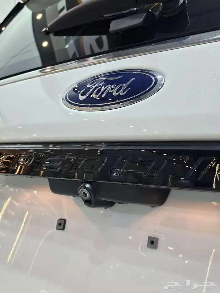 فورد اكسبيدشن 2020 ( لميتد فل كامل اعلى فئه ) 19