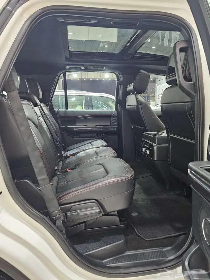 فورد اكسبيدشن 2020 ( لميتد فل كامل اعلى فئه ) 16