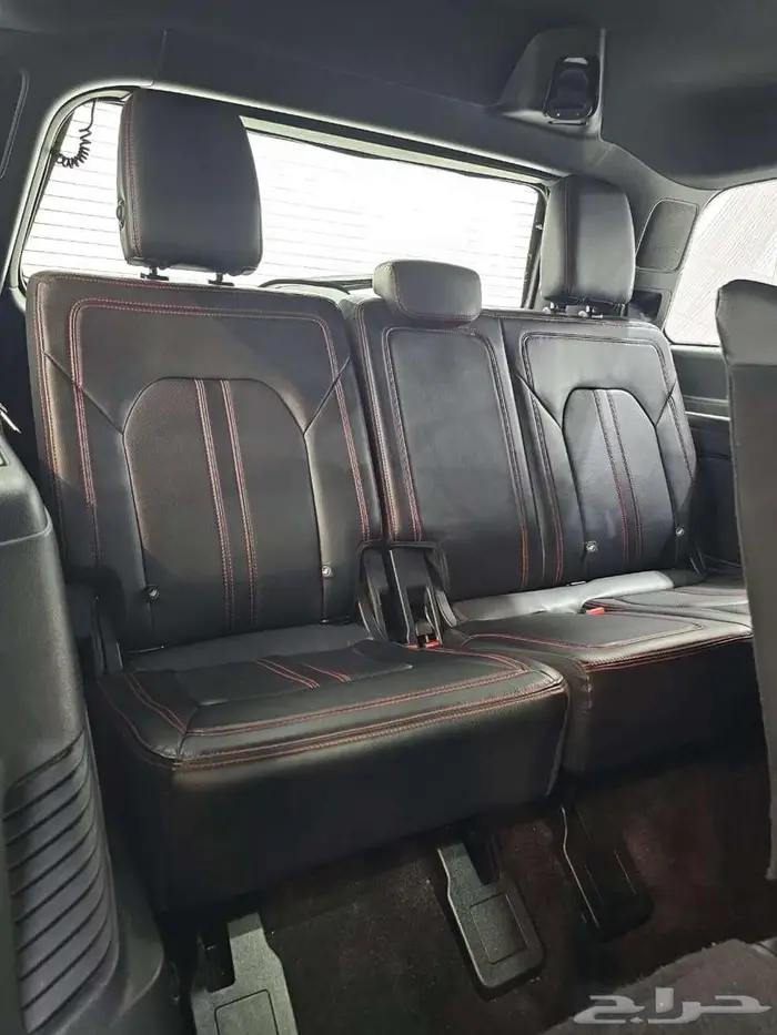 فورد اكسبيدشن 2020 ( لميتد فل كامل اعلى فئه ) 18