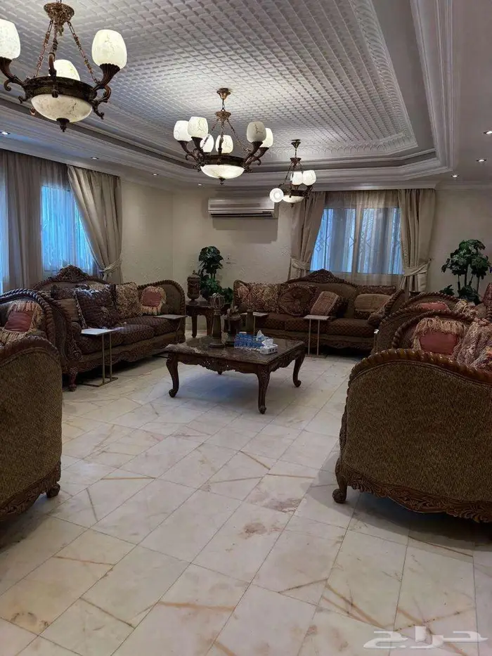 للبيع فله فاخرة في حي الشفا   جنوب الرياض 0