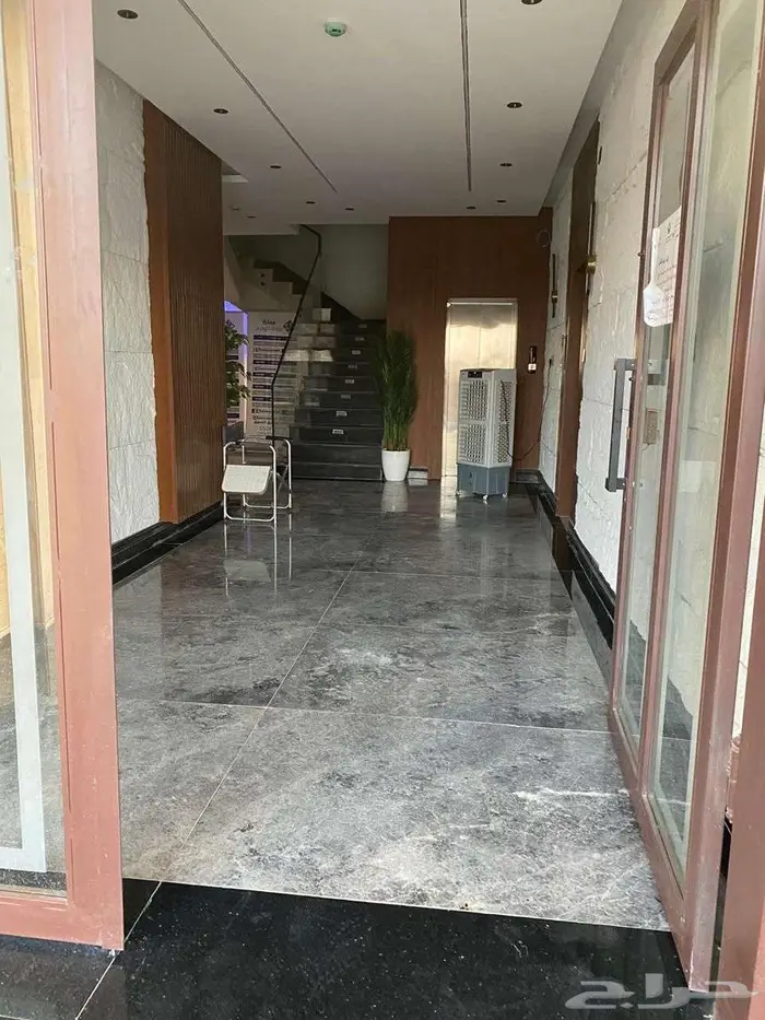 شقه للبيع بتصميم حديث في حي العوالي الرياض 2