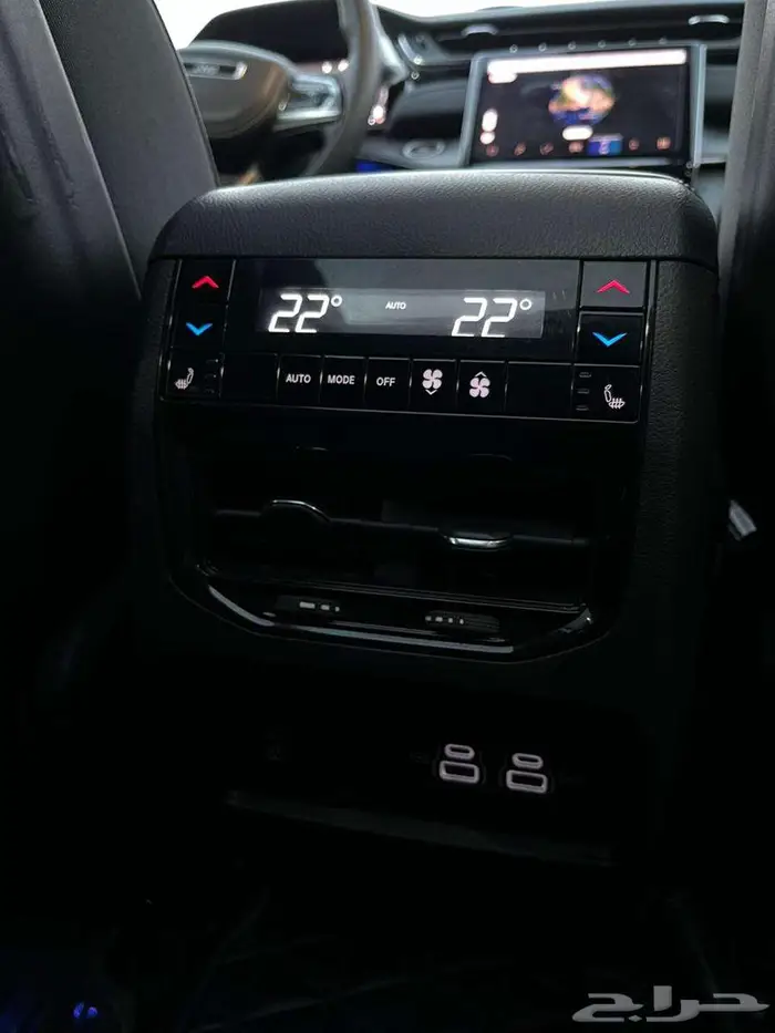 جيب جراند شيروكي 2023 فل كامل 29