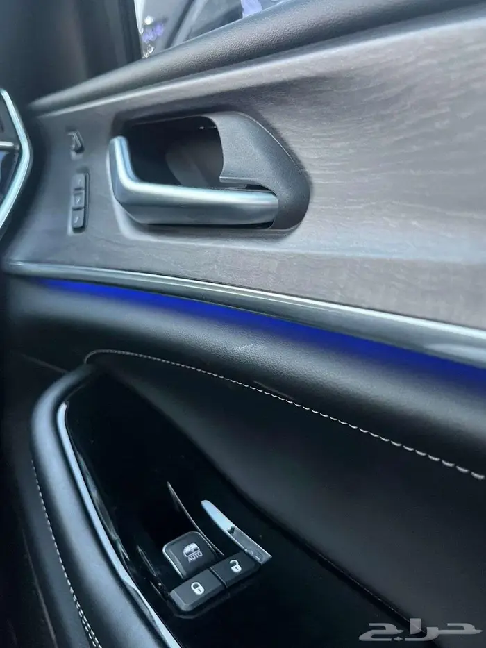 جيب جراند شيروكي 2023 فل كامل 21