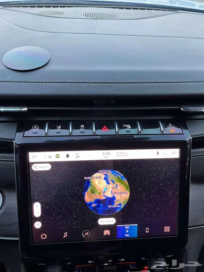 جيب جراند شيروكي 2023 فل كامل 17