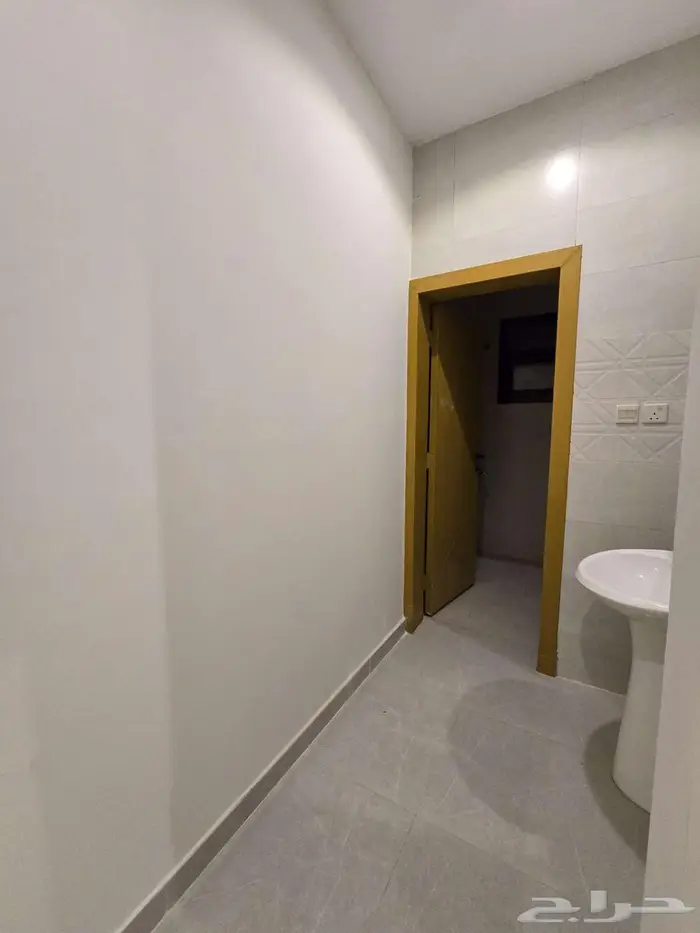 شقق وادوار فاخرة للبيع في حي الصفا موقع متميز 24