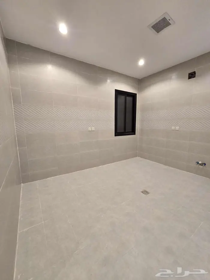 شقق وادوار فاخرة للبيع في حي الصفا موقع متميز 18