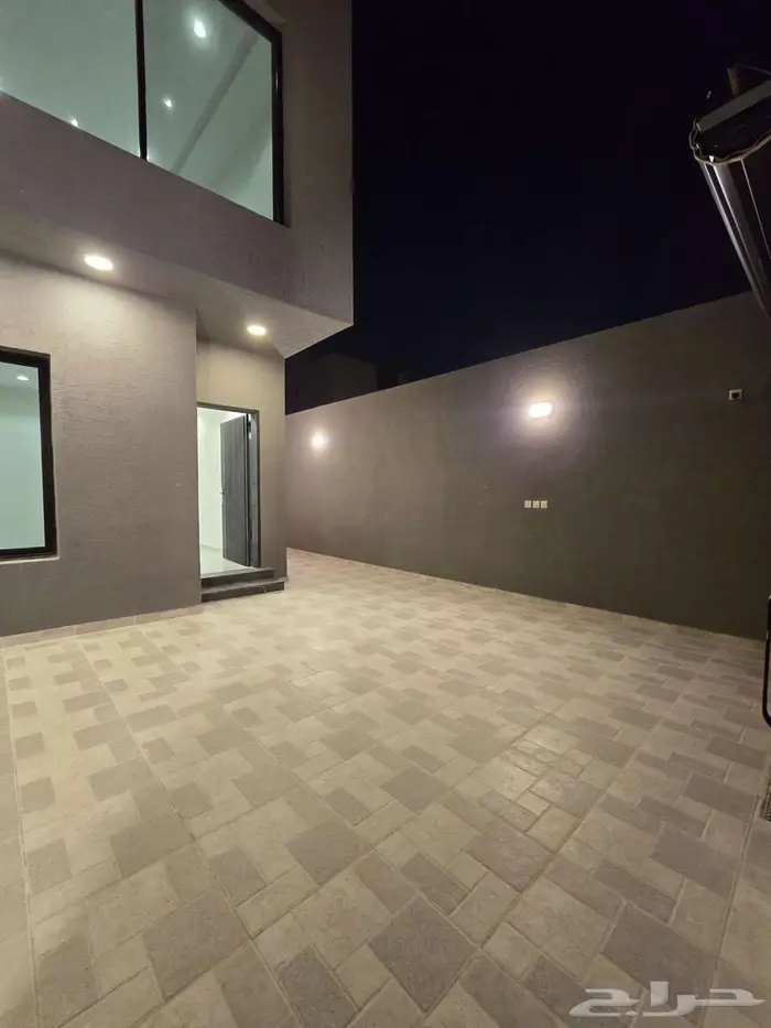 شقق وادوار فاخرة للبيع في حي الصفا موقع متميز 1