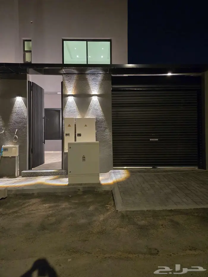 شقق وادوار فاخرة للبيع في حي الصفا موقع متميز 0