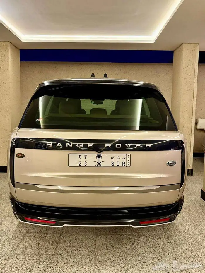 RANGR ROVER HSE Model 2022 4