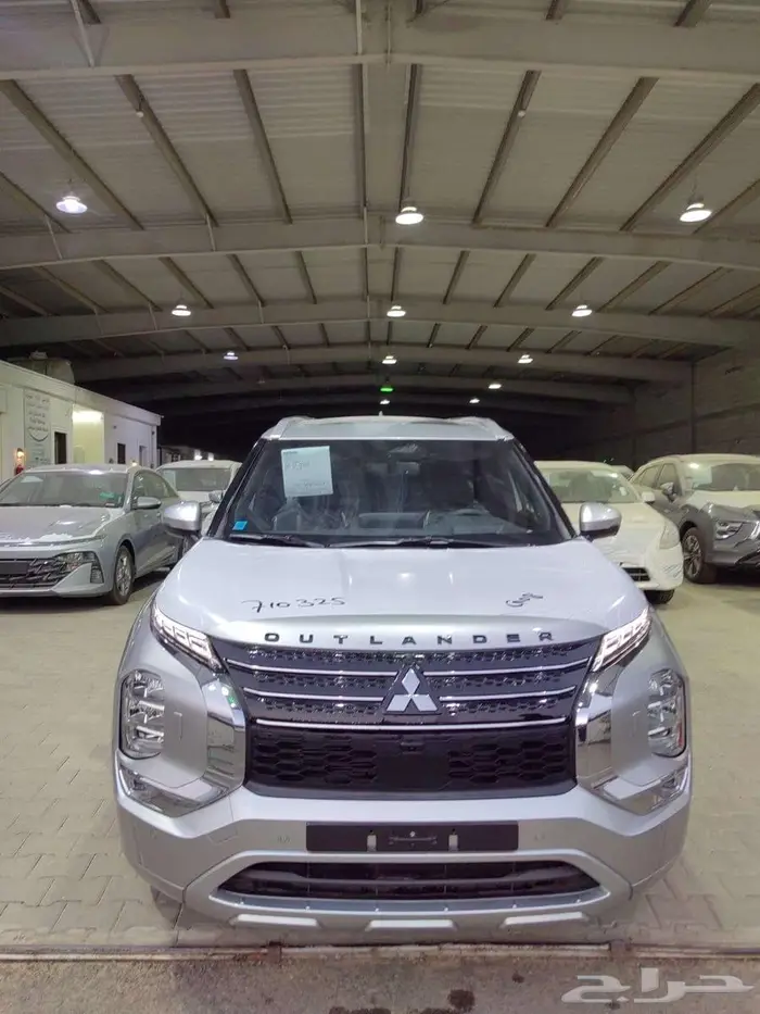 ميتسوبيشي اوتلاندر 2025 فل كامل عرض خاص وحصري 4