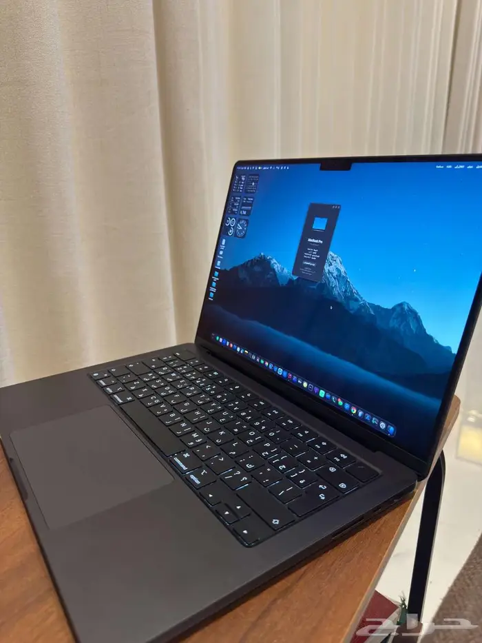 للبيع  MacBook Pro 14-inch M4 أسود الفلكي Space Black 4