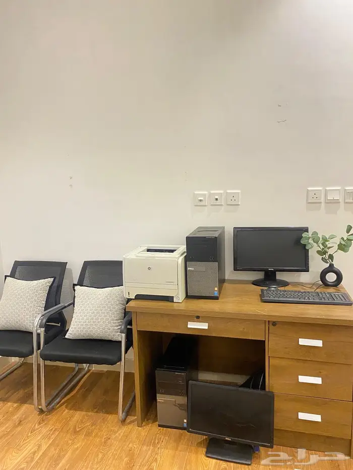 للبيع طقم مكتب متكامل 0