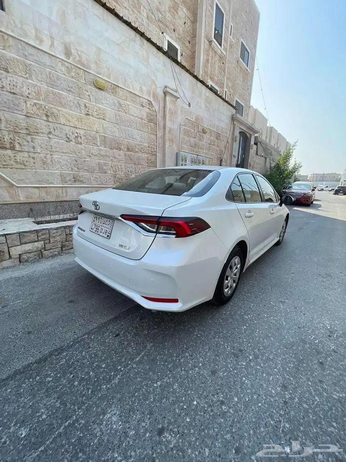 كورولا 2022 العداد 69 ألف بدي وكاله بحاله ممتازه 11