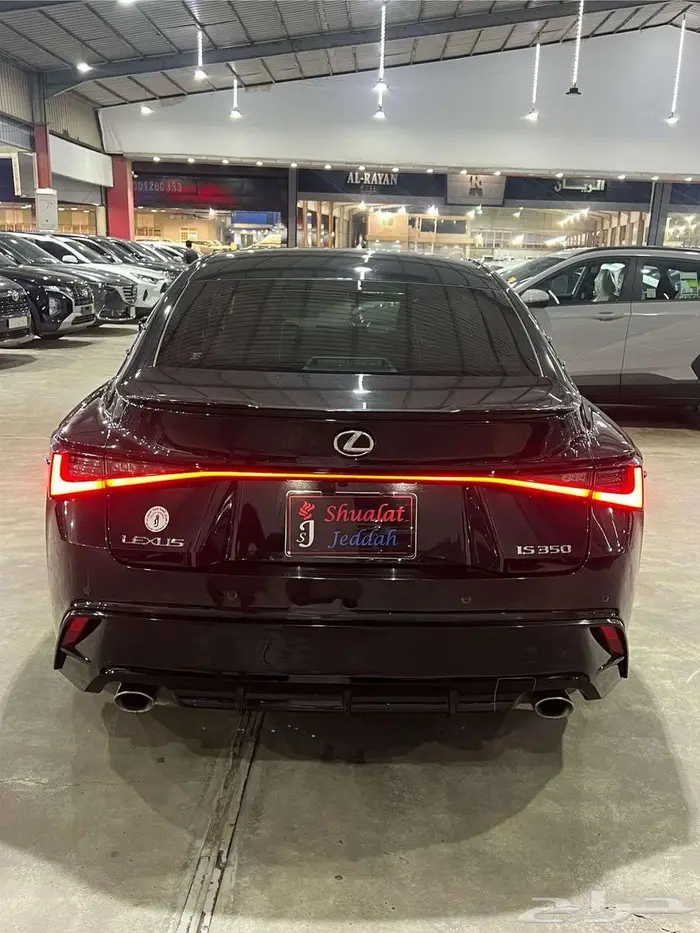 لكزس is350 F 2024 سبورت شبه جديد ( الوكيل عبداللطيف جميل ) 1