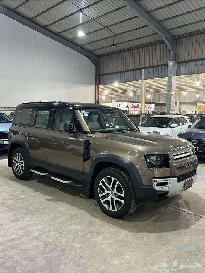 رنج روفر ديفندر 110 2020 HSE P400 ( الوكيل الناغي ) 3