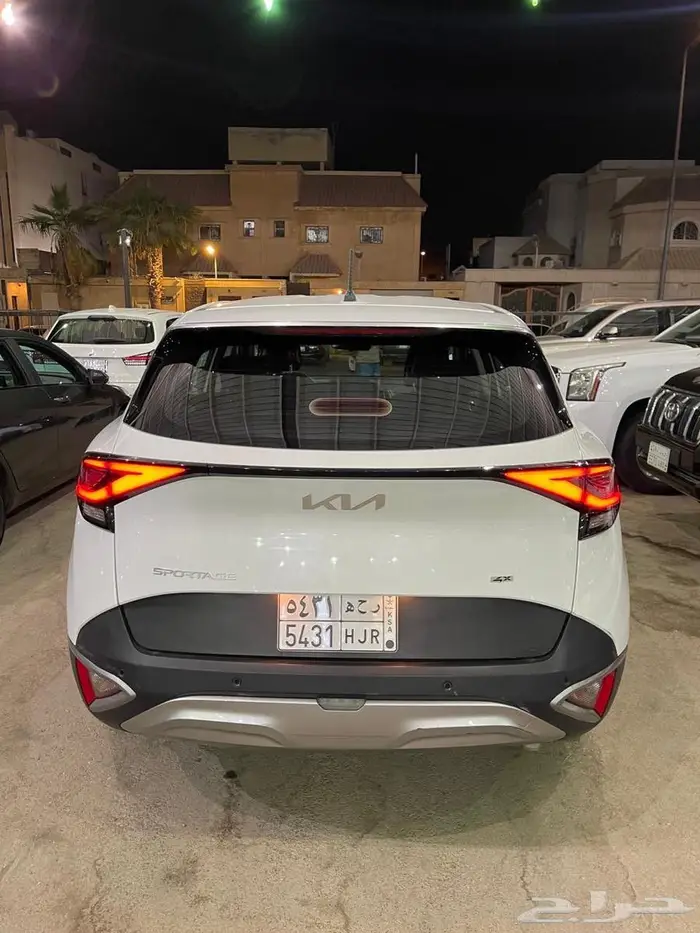 للبيع كيا سبورتاج موديل 2023 5