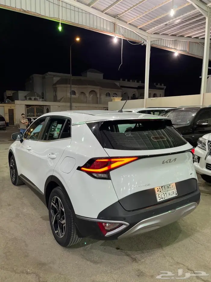 للبيع كيا سبورتاج موديل 2023 6