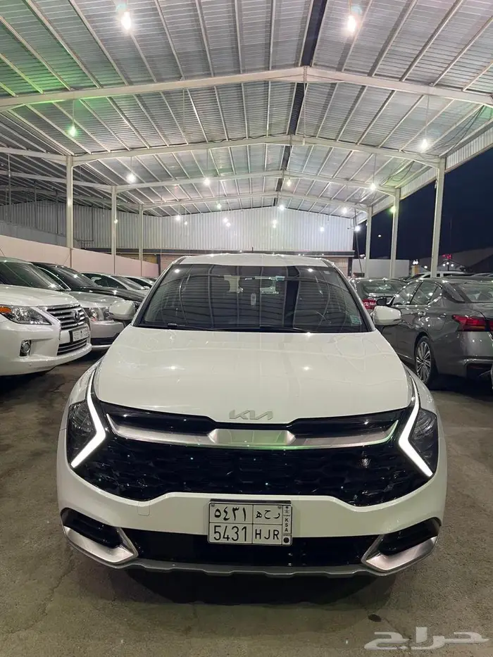 للبيع كيا سبورتاج موديل 2023 2