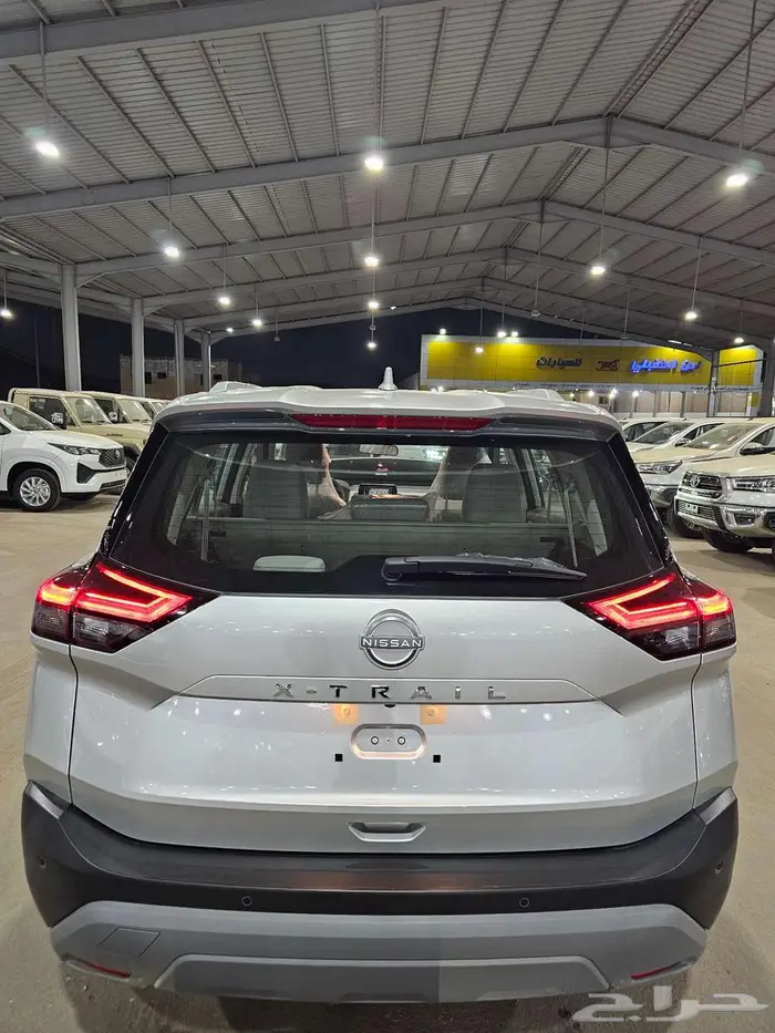 نيسان اكستريل استاندر 7 مقاعد 2025 10