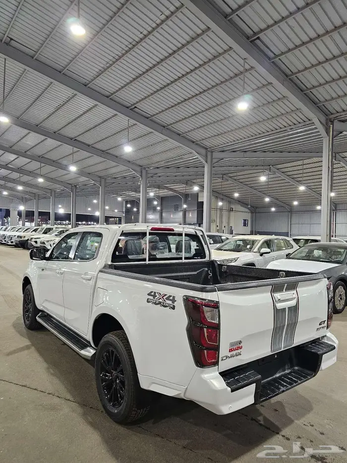 أيسوزو ديماكس GTديزل 2025 فل الفل العيسى 10