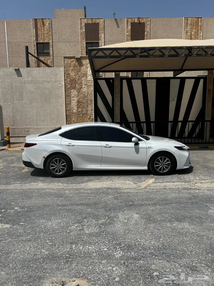 كامري هايبريد 3