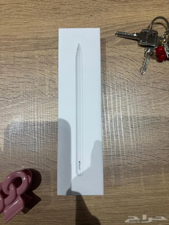 ايباد برو شريحه مع قلم الايباد 3