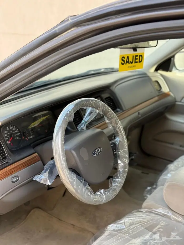 فورد كروان فكتوريا 2010 سعودي 6