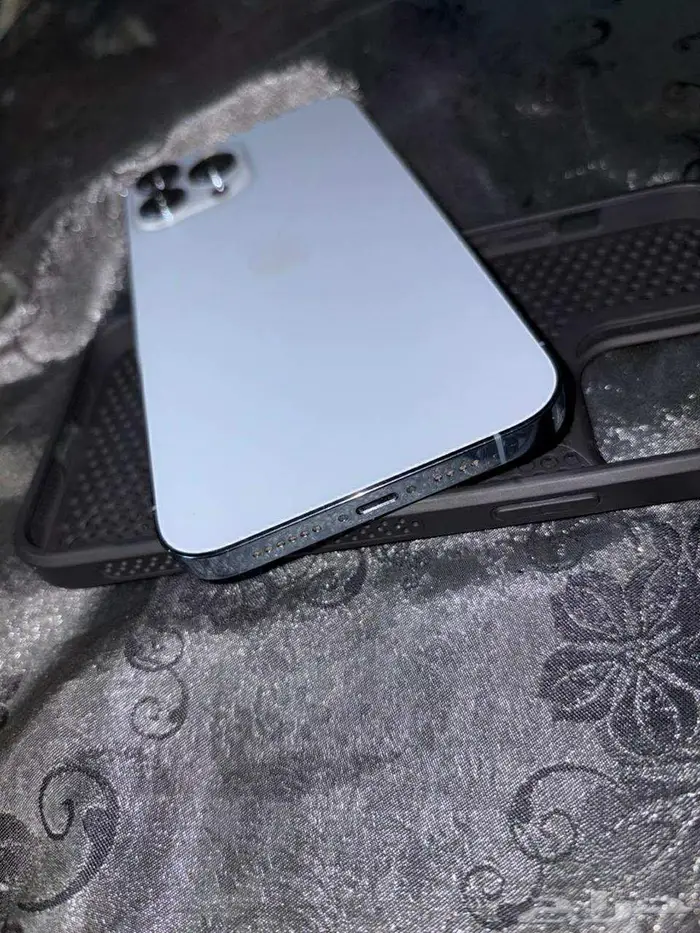 أيفون 13 برو ماكس 1