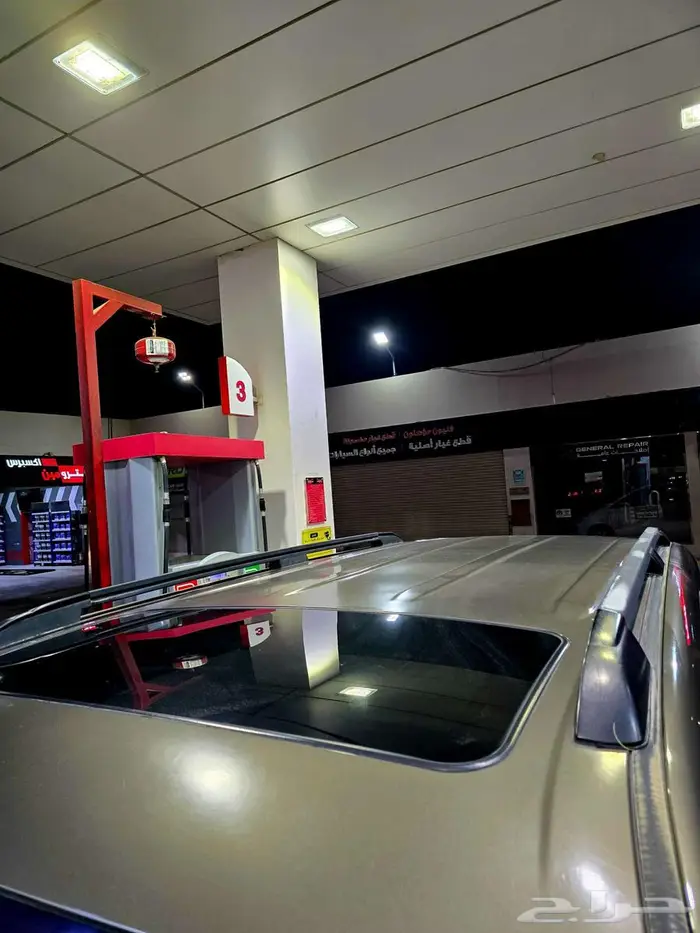 للبيع تويوتا سيكويا SR5 دبل 2013 24