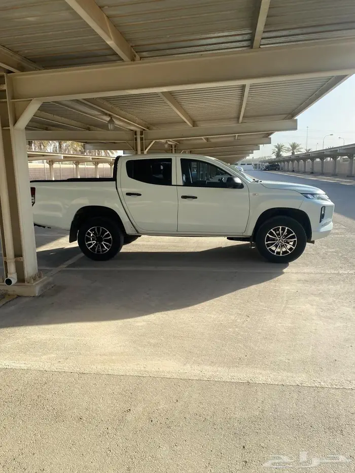 ميستوبيشي 5