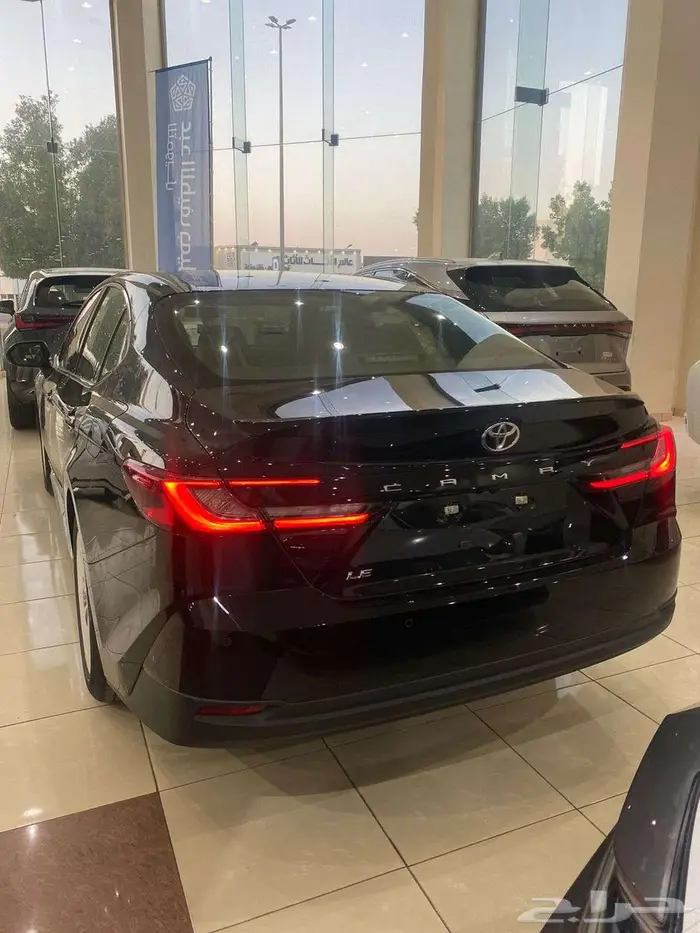 كامري ال اي بنزين الموديل 2025 1