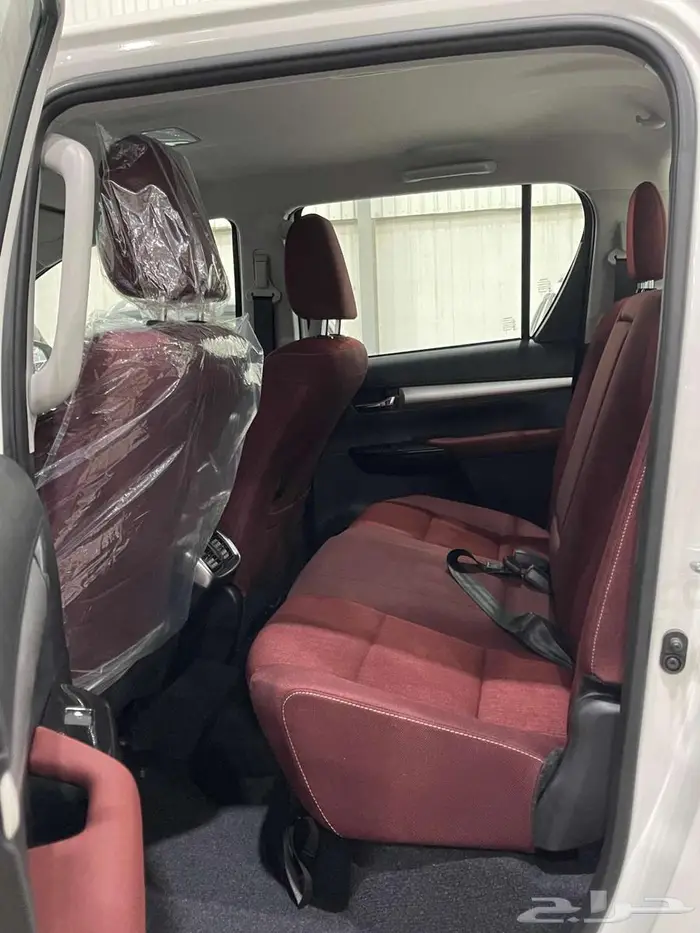 تويوتا هايلوكس دبل بنزين دبل 2025 خليجي فل كامل 7