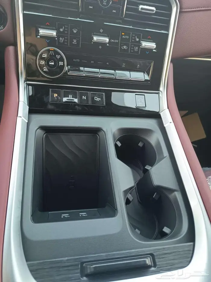 نيسان باترول بلاتينيوم اسود داخل احمر تنفس طبيعي 2026 3