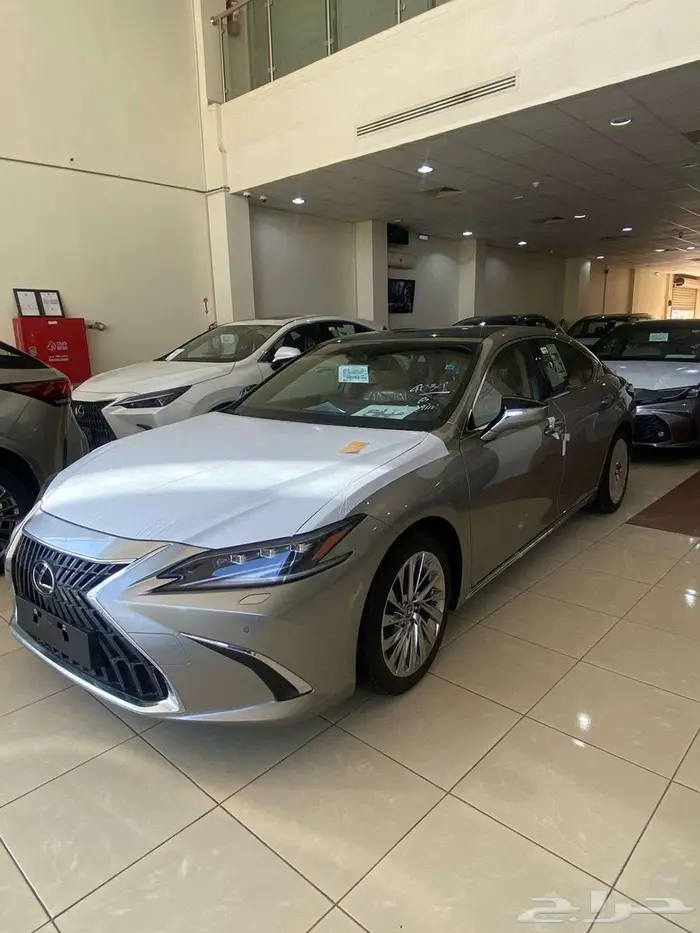 لكزس اي اس 350DDالموديل 2025 2