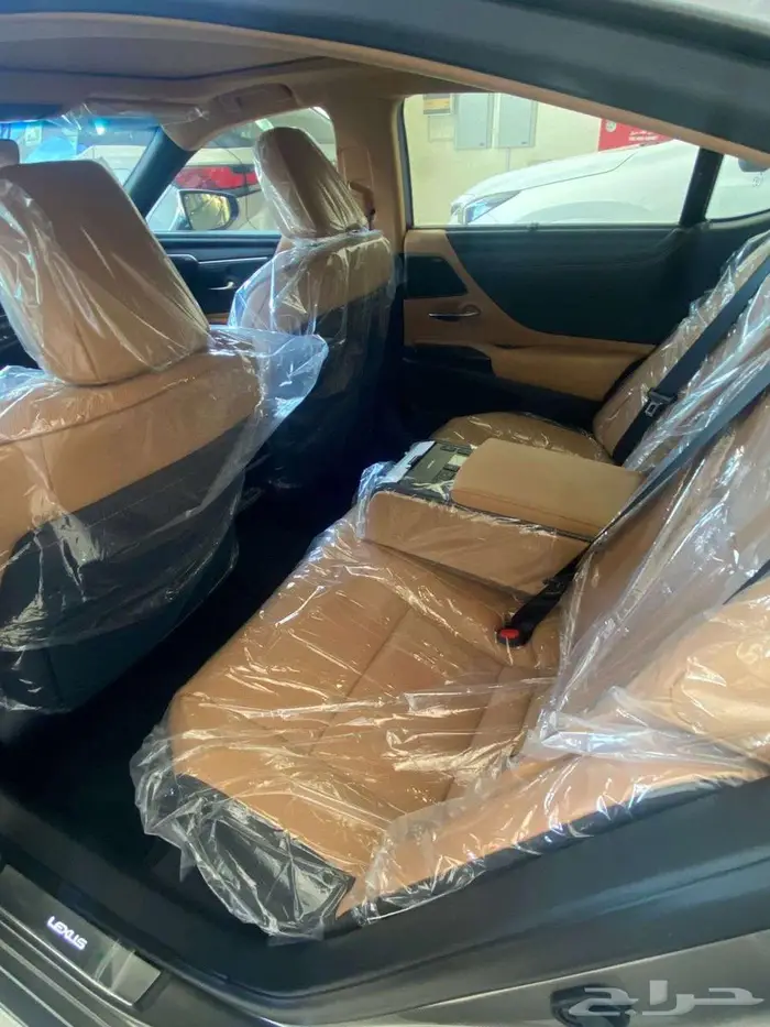 لكزس اي اس 350DDالموديل 2025 5