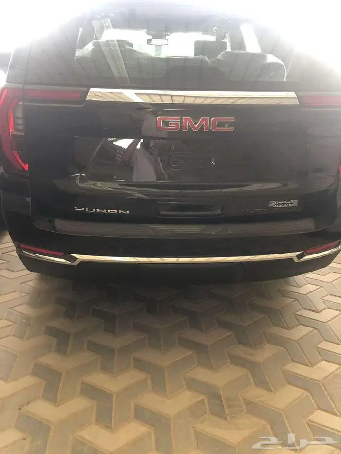 جيمس يوكن الفيشن 5