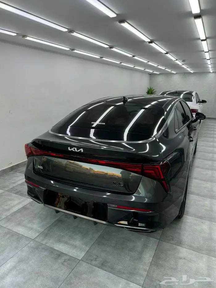 كيا كي 5 استاندر متطور بانورما 2025 8