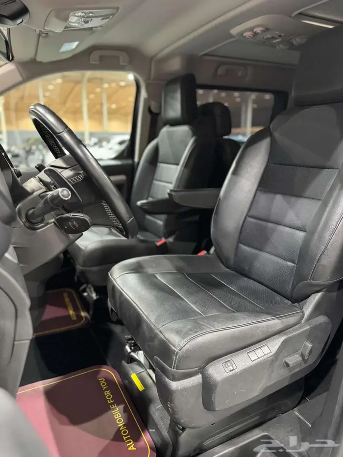 بيجو ترافلر موديل 2023 5