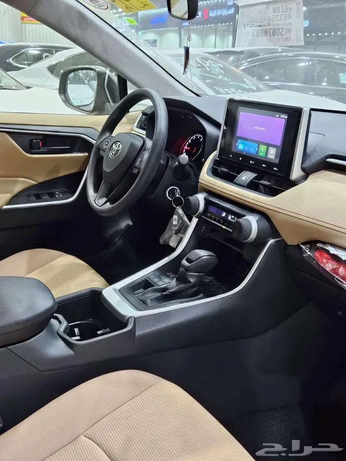 تويوتا راف فور LE بنزين دبل 2025كاش وأقساط 11