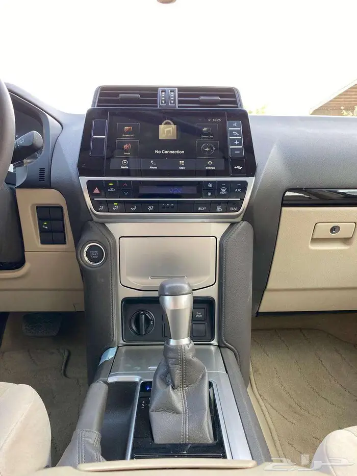 تويوتا برادو TXL 2023 فل كامل 13