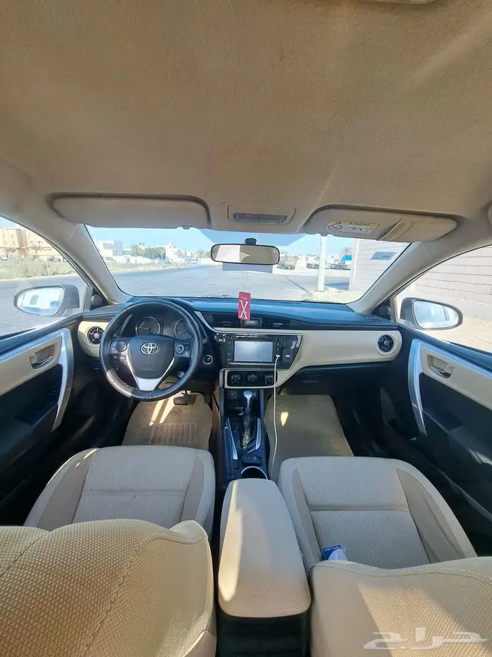 تويوتا كورلا 2017 نص فل بصمه 10