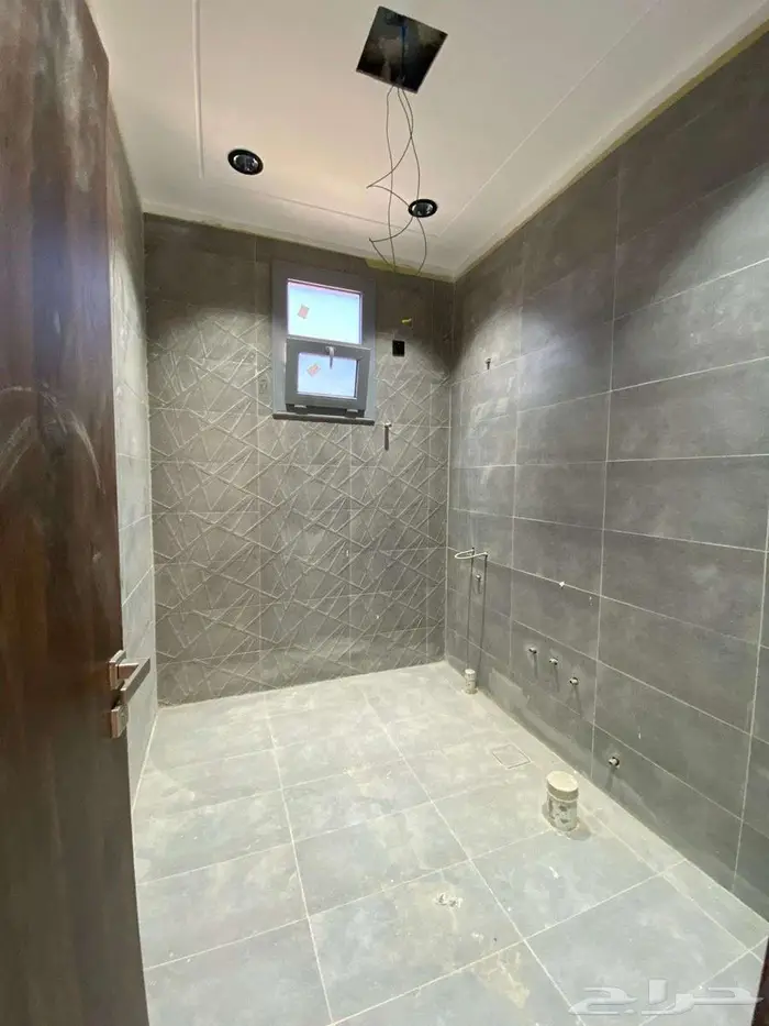 للبيع فيلا 3 أدور 7