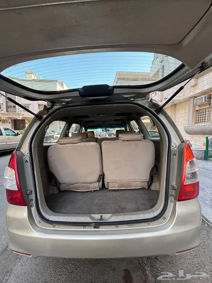 تيوتا أنوفا 2012 4